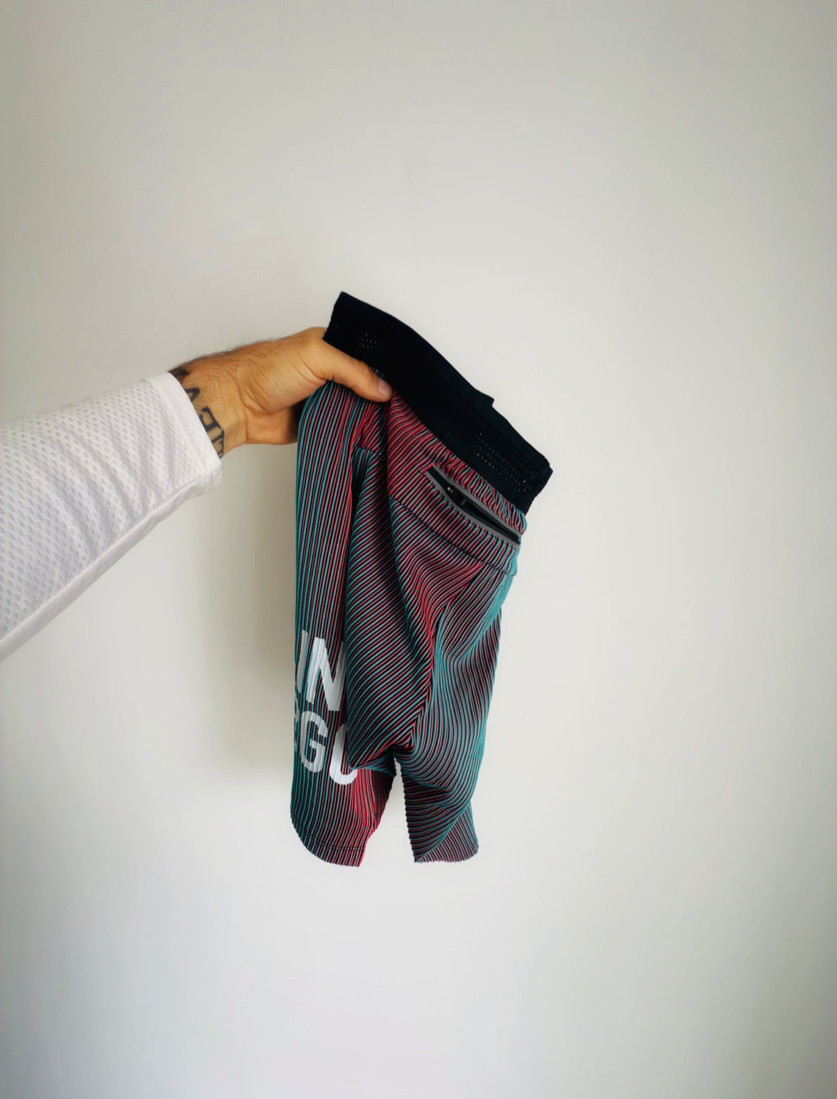RUN HALF TIGHTS | Red/Blue White