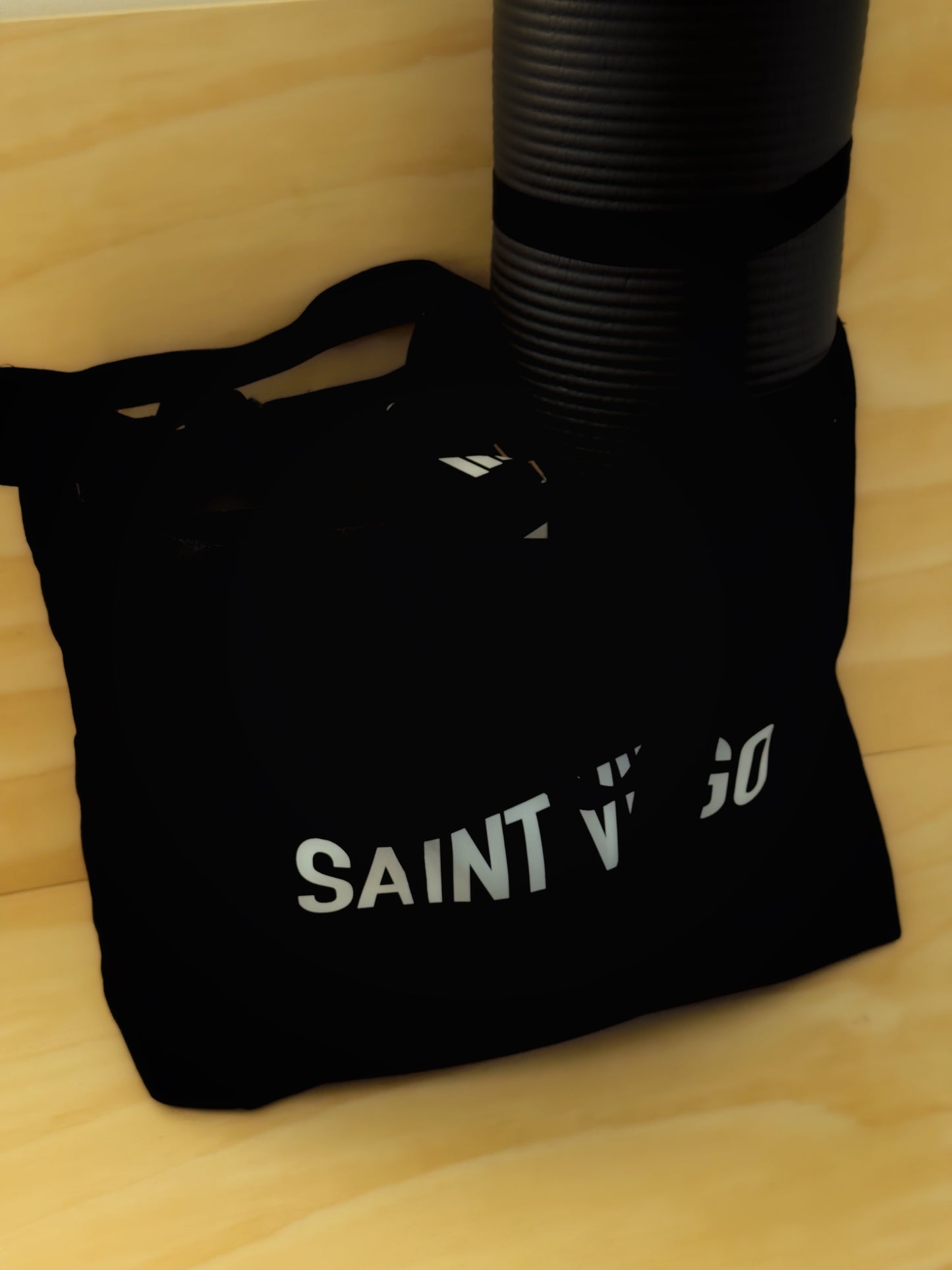 OVERSIZED TOTE | Black