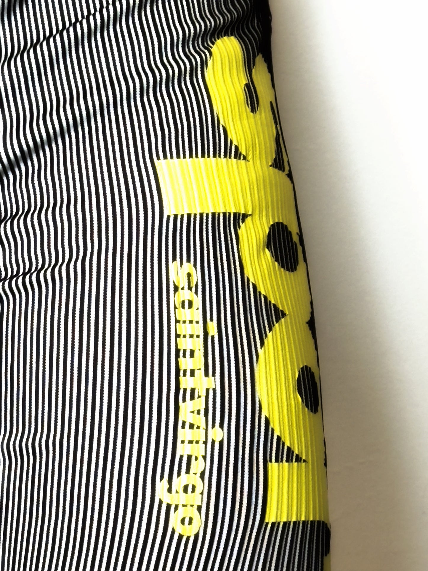 RUN HALF TIGHTS | Black/White Yellow