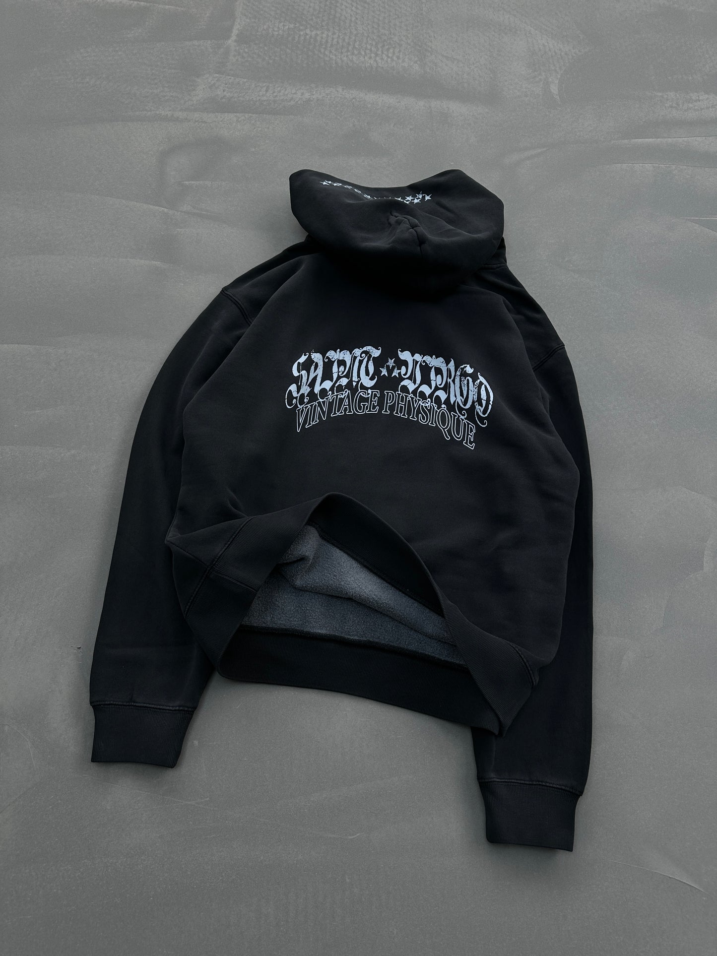 VINTAGE PHYSIQUE | Faded Black Hoodie