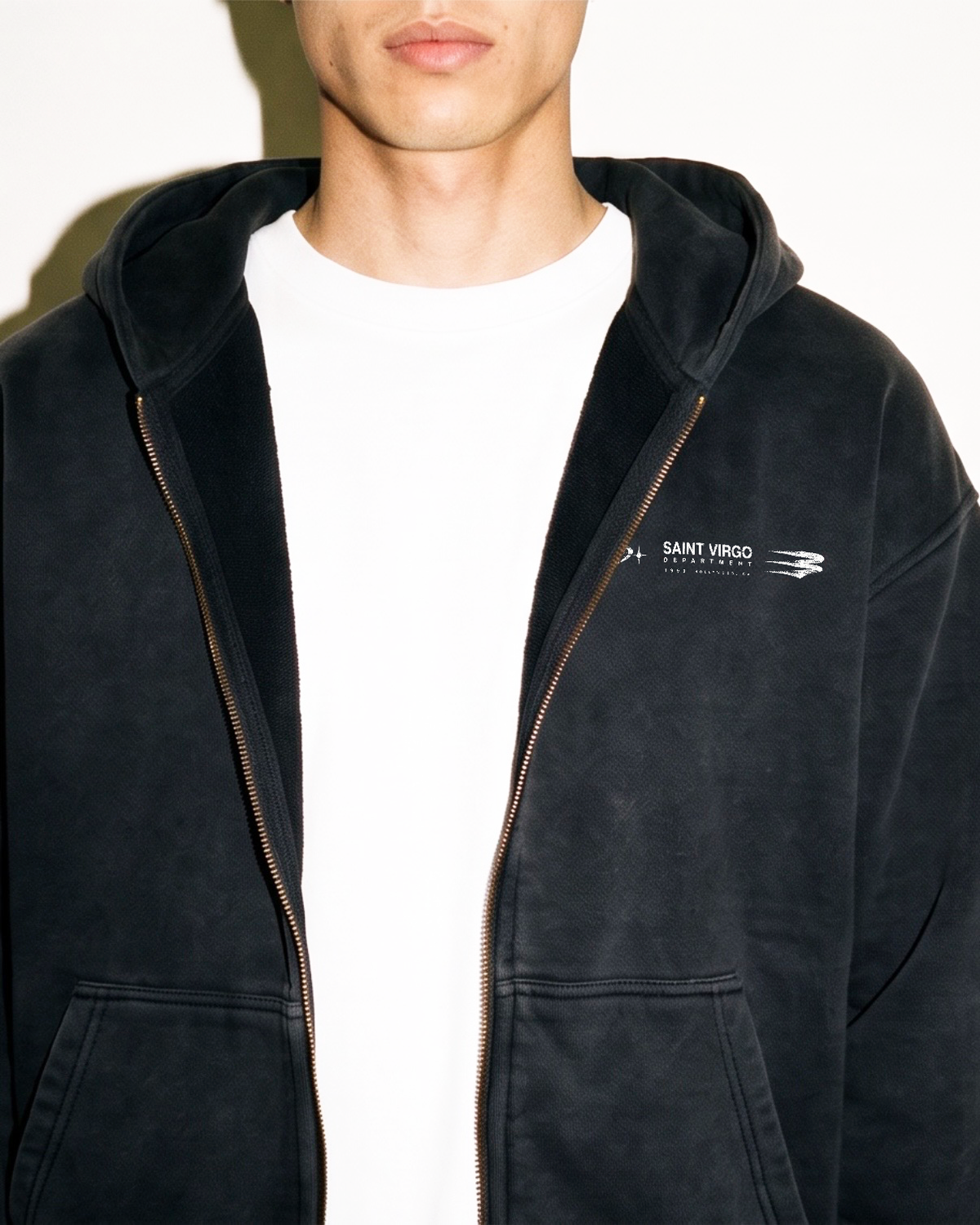 HOLLYWOOD ZIPPED HOODIE
